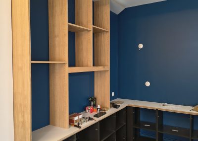 Bibliothèque avec échelle début chantier