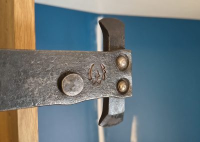 Détail échelle bibliothèque forgée